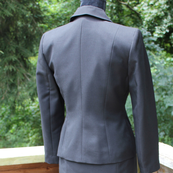 Kasper Petite Separates Three Button Blazer 4P - Picture 3 of 8